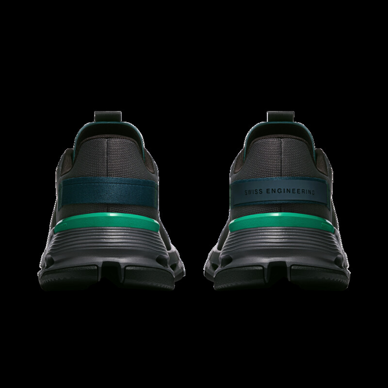 On Cloudnova Form 2 "Black/Eclipse" | 3ME30150106