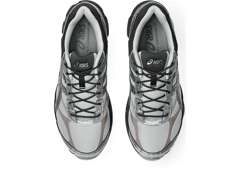 Asics Gel-Cumulus 16 "Glacier Grey/Carbon" | 1203B072-020