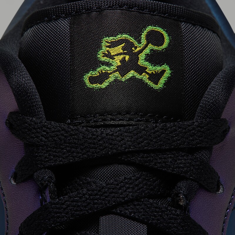 Space Jam x Air Jordan 1 Low SE "Magic Ball" | IX6375-001 Space Jam x Air Jordan 1 Low SE "Magic Ball" | IX6375-001