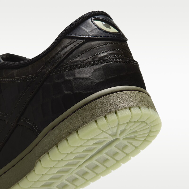 Nike Dunk Low "Halloween" | IX5169-300 Nike Dunk Low "Halloween" | IX5169-300