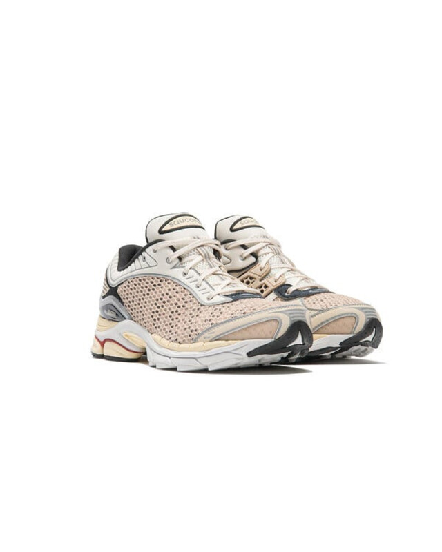 Highsnobiety x Saucony Progrid Paramount | S101939-1001