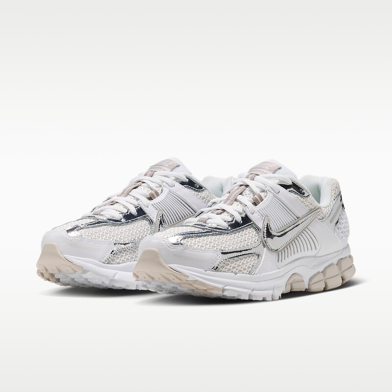 Nike Zoom Vomero 5 "White/Silver" | IV4311-102 Nike Zoom Vomero 5 "White/Silver" | IV4311-102