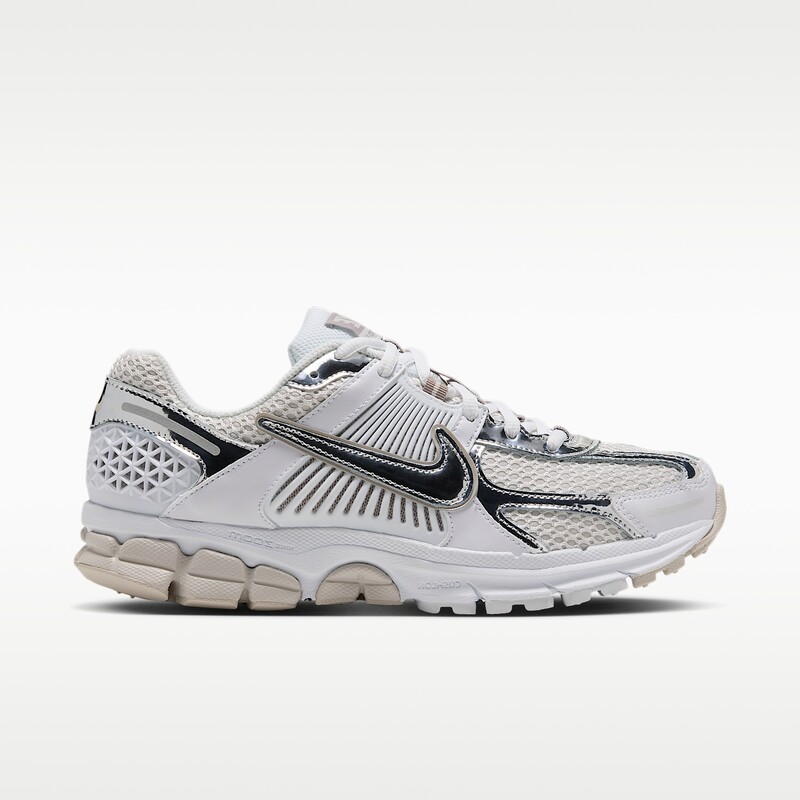 Nike Zoom Vomero 5 "White/Silver" | IV4311-102 Nike Zoom Vomero 5 "White/Silver" | IV4311-102