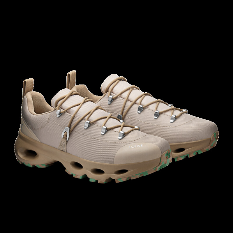 LOEWE x On Cloudsolo Hiker "Sand" | 3MG30910554