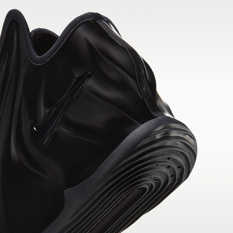 Nike G.T. Future "Triple Black" | FZ5590-004