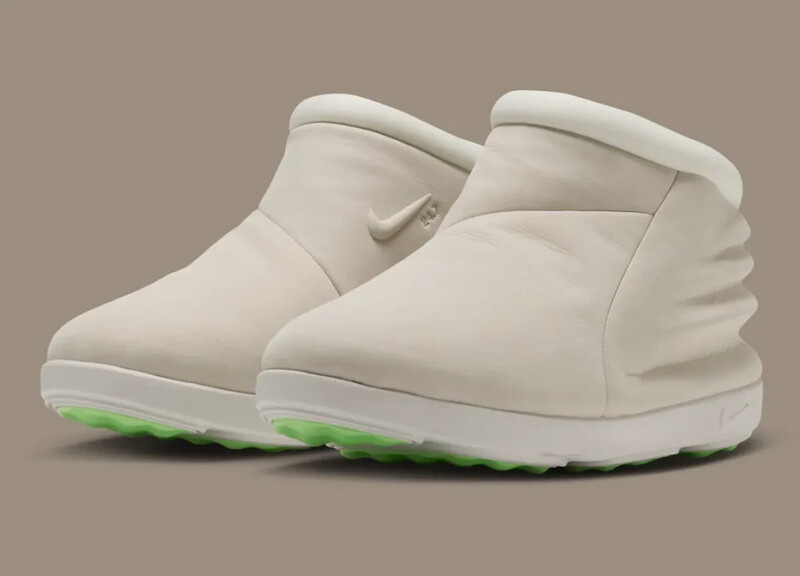 Nike 24.7 Boot "Pale Ivory" | IR0451-100