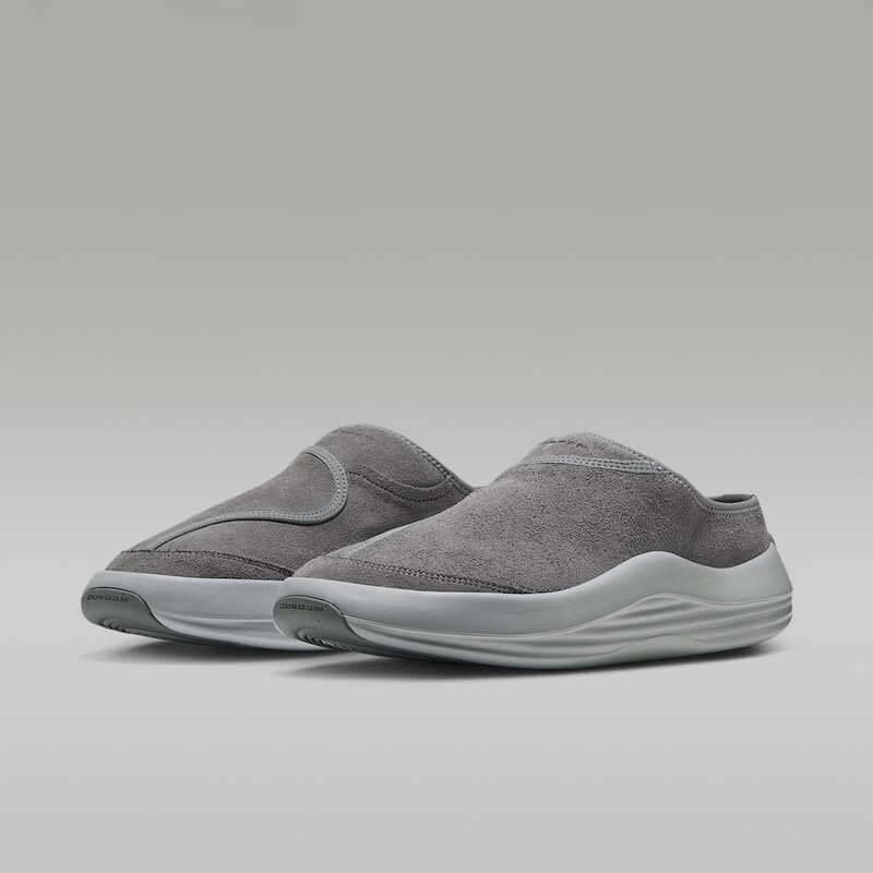 Jordan Future Mules "Smoke Grey" | HV5073-004