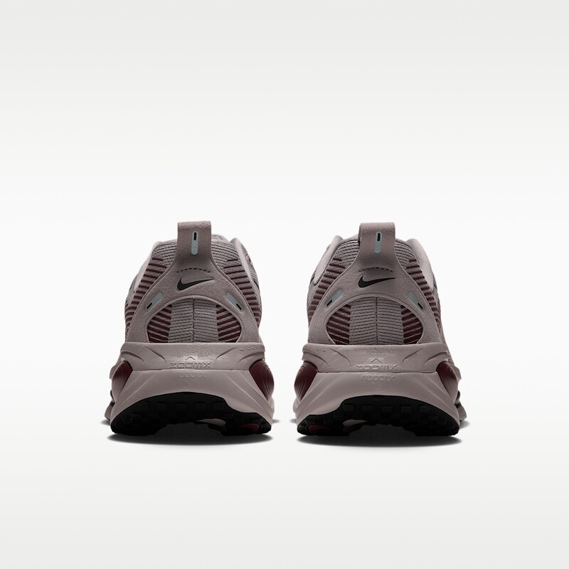 Nike Vomero 18 "College Grey" | HM6803-022 Nike Vomero 18 "College Grey" | HM6803-022