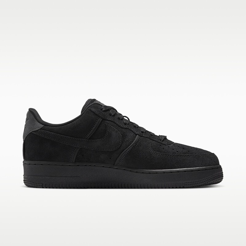 Nike Air Force 1 '07 LV8 "Black" | IV3472-002