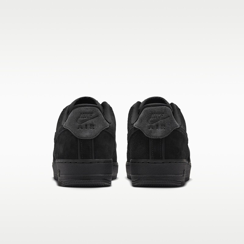 Nike Air Force 1 '07 LV8 "Black" | IV3472-002