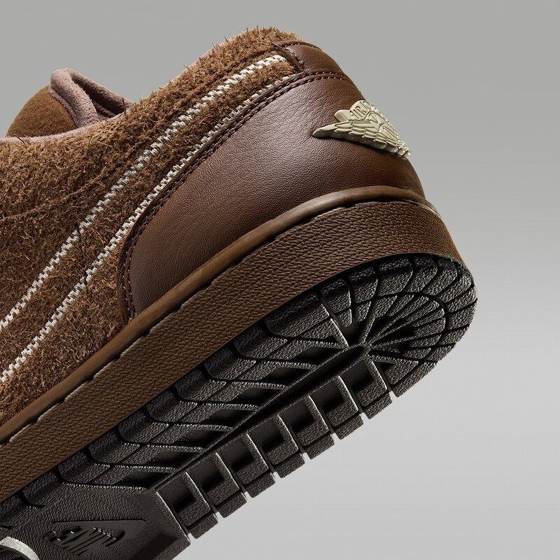 Air Jordan 1 Low SE "Cacao Wow" | IQ5498-200 Air Jordan 1 Low SE "Cacao Wow" | IQ5498-200