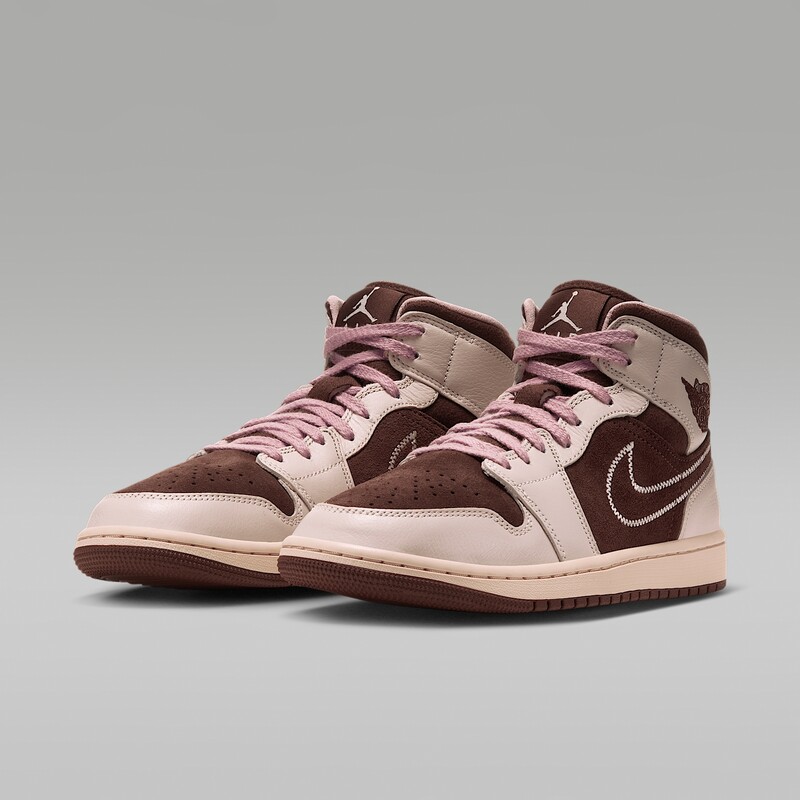 Air Jordan 1 Mid SE "Cacao Wow" | IQ7607-200 Air Jordan 1 Mid SE "Cacao Wow" | IQ7607-200