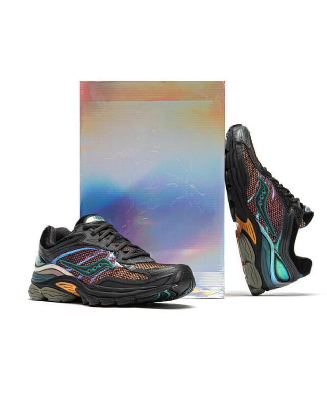 AFEW x Saucony ProGrid Omni 9 "Tara Hawk" | S71049-1