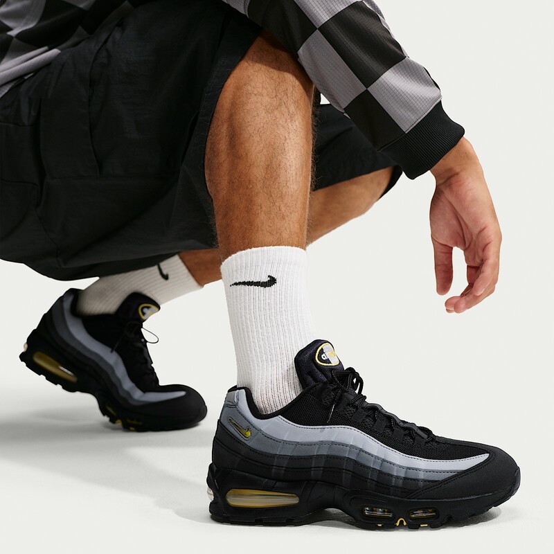 Nike Air Max 95 Big Bubble "Batman" | IQ0229-001 Nike Air Max 95 Big Bubble "Batman" | IQ0229-001