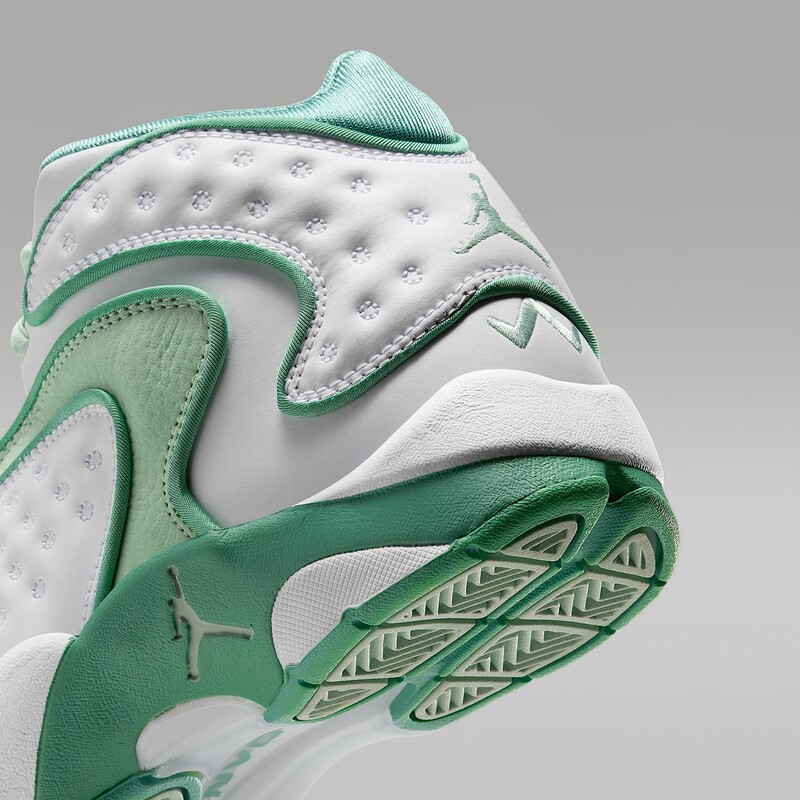 Air Jordan OG "White/Pistachio Frost" | CW0907-106 Air Jordan OG "White/Pistachio Frost" | CW0907-106