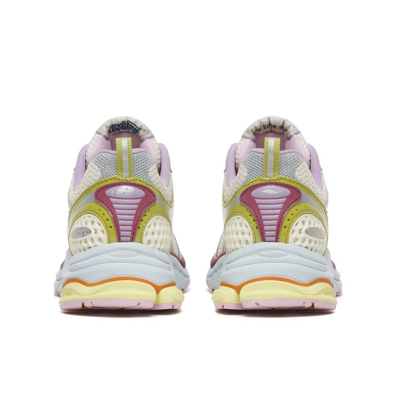Evelynn World x Saucony Pro Grid Triumph 4 | S102153-1001