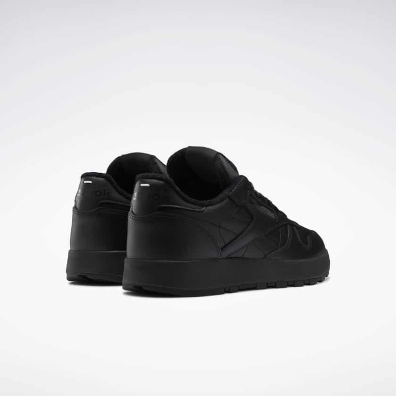 Maison Margiela x Reebok Classic Leather Tabi Black | H04864
