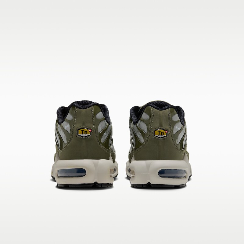Nike Air Max Plus "Light Army" | IZ8912-320 Nike Air Max Plus "Light Army" | IZ8912-320