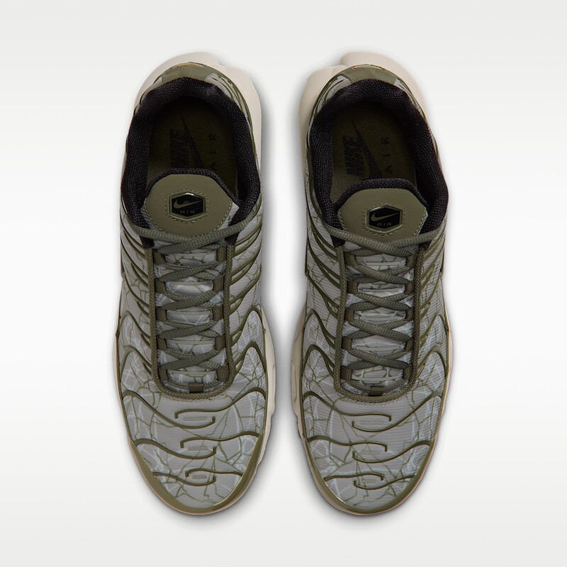 Nike Air Max Plus "Light Army" | IZ8912-320 Nike Air Max Plus "Light Army" | IZ8912-320
