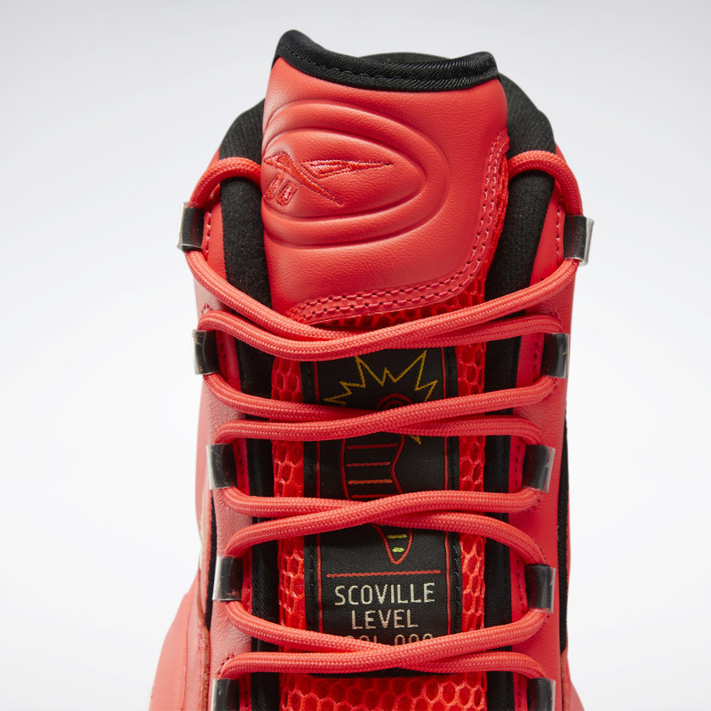 Hot Ones x Reebok Question Mid | GV7093