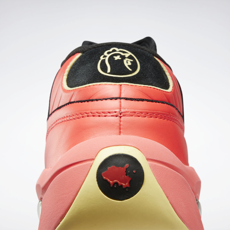 Hot Ones x Reebok Question Mid | GV7093