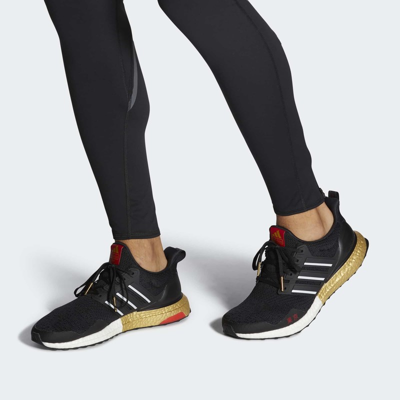 adidas Ultra Boost DNA Tokyo | FY3425