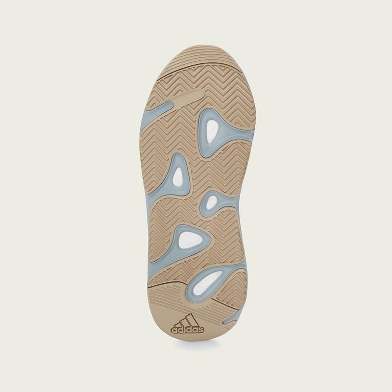 adidas Yeezy Boost 700 Carbon Blue | FW2498
