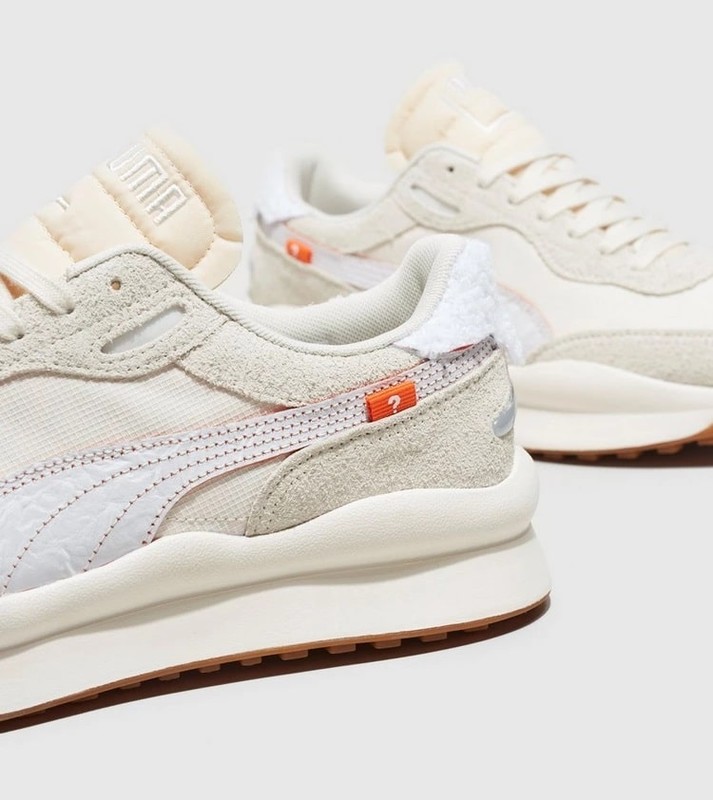 size? x Puma Style Rider Easter Egg | 374557-01