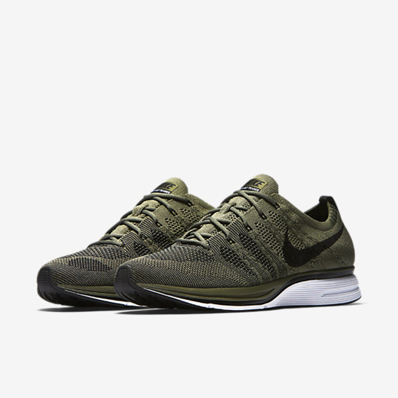 Nike Flyknit Trainer Medium Olive | AH8396-200