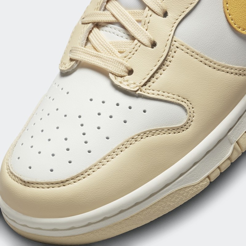 Nike Dunk High "Pale Vanilla" | DD1869-201