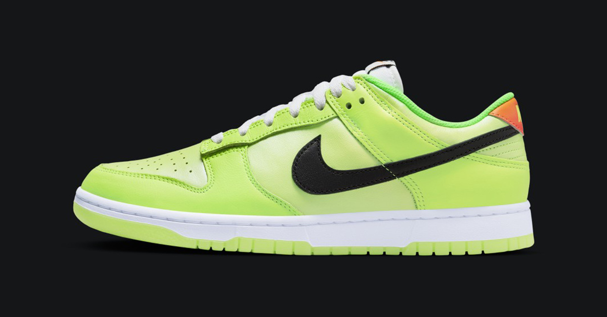 Almost Every Element on This Nike Dunk Low "Glow-In-the-Dark" Glows Almost Every Element on This Nike Dunk Low "Glow-In-the-Dark" Glows