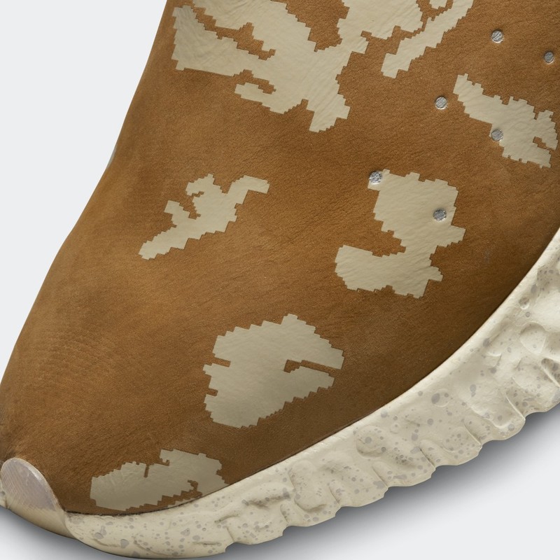 UNDERCOVER x Nike Moc Flow "Cow Print" | DV5593-200