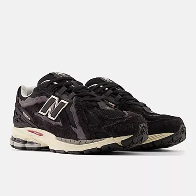 New Balance 1906 Black - Protection Pack | M1906DD