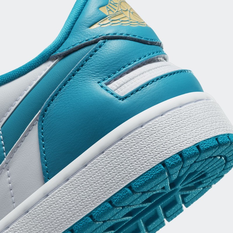Air Jordan 1 Low FlyEase Aquatone | DM1206-174