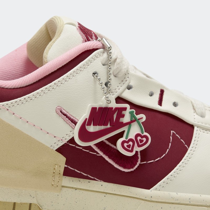 Nike Dunk Low Disrupt 2 "Valentines Day" | FD4617-667