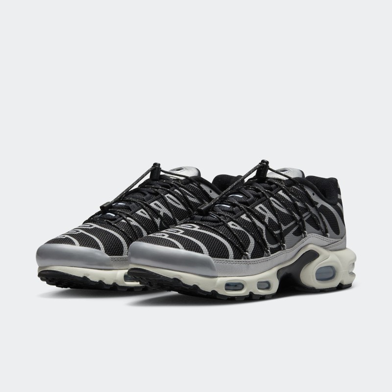 Nike Air Max Plus WMNS Lace Toggle | FD0799-001