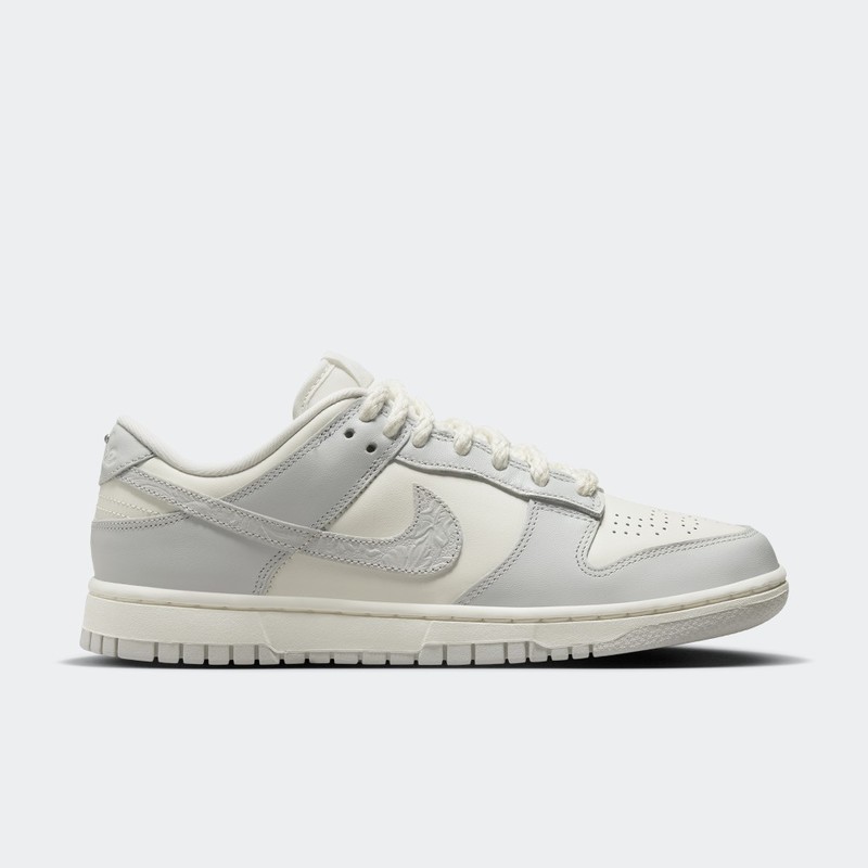 Nike Dunk Low "Needlework" | FJ4553-133