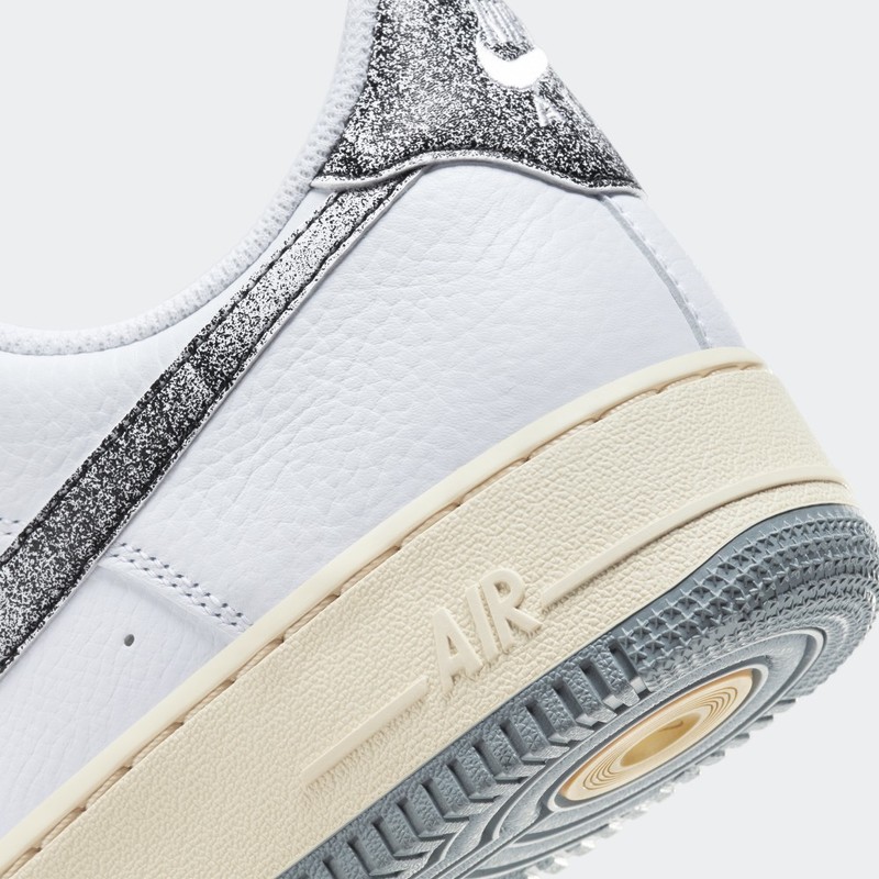 Nike Air Force 1 "Classics" | DV7183-100
