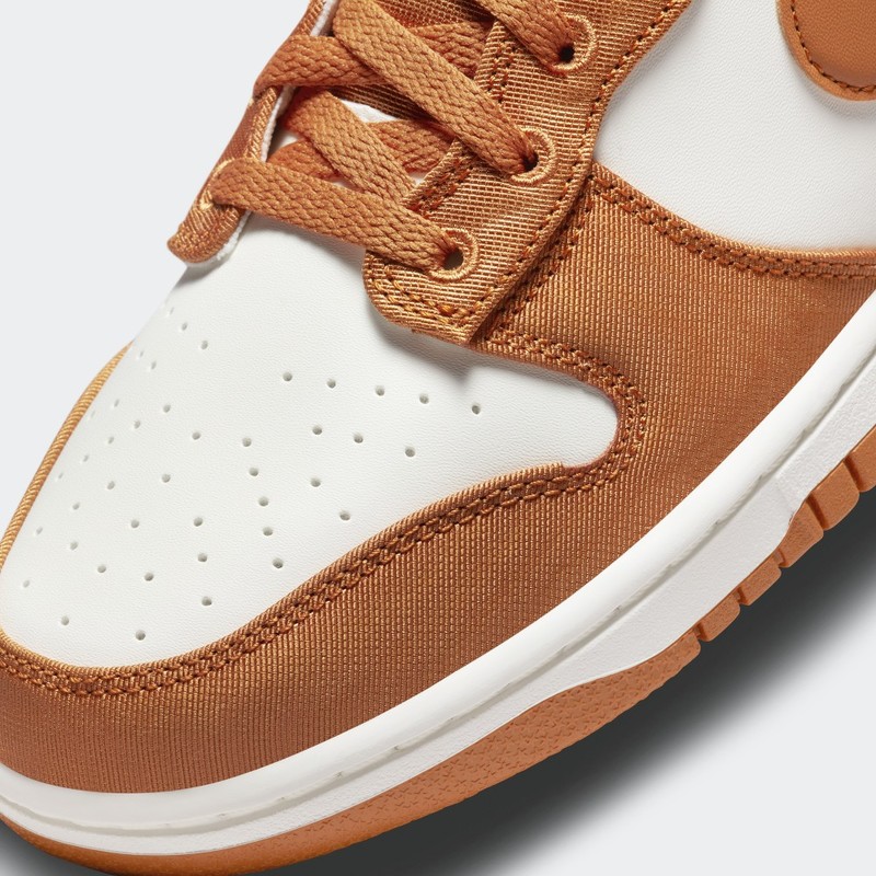 Nike Dunk High "Monarch" | DV7223-800