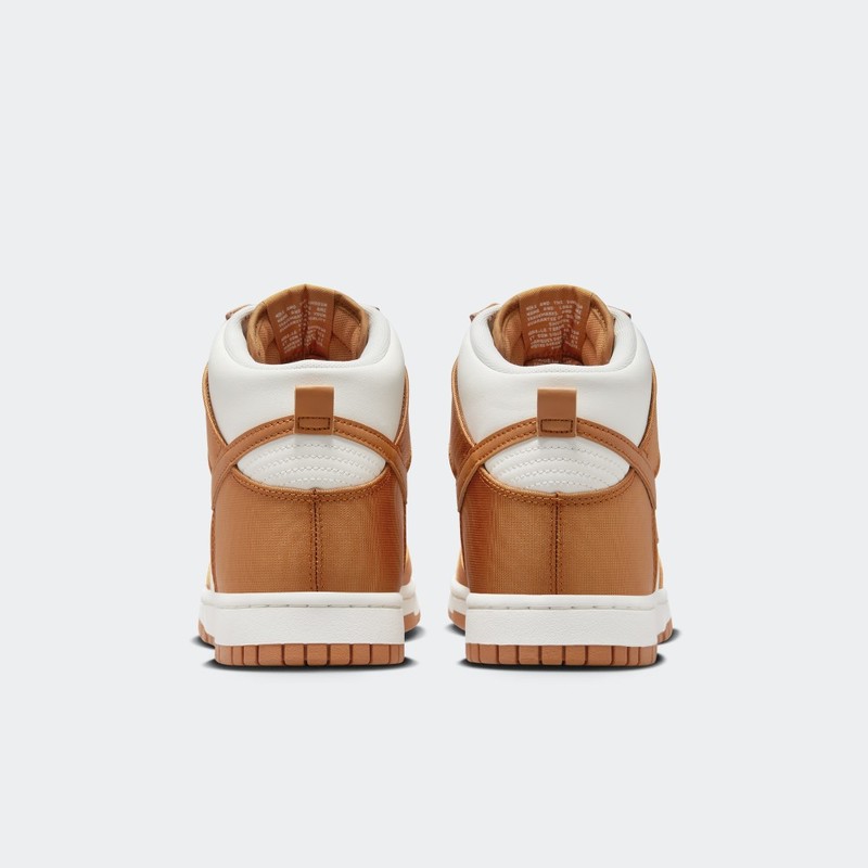 Nike Dunk High "Monarch" | DV7223-800