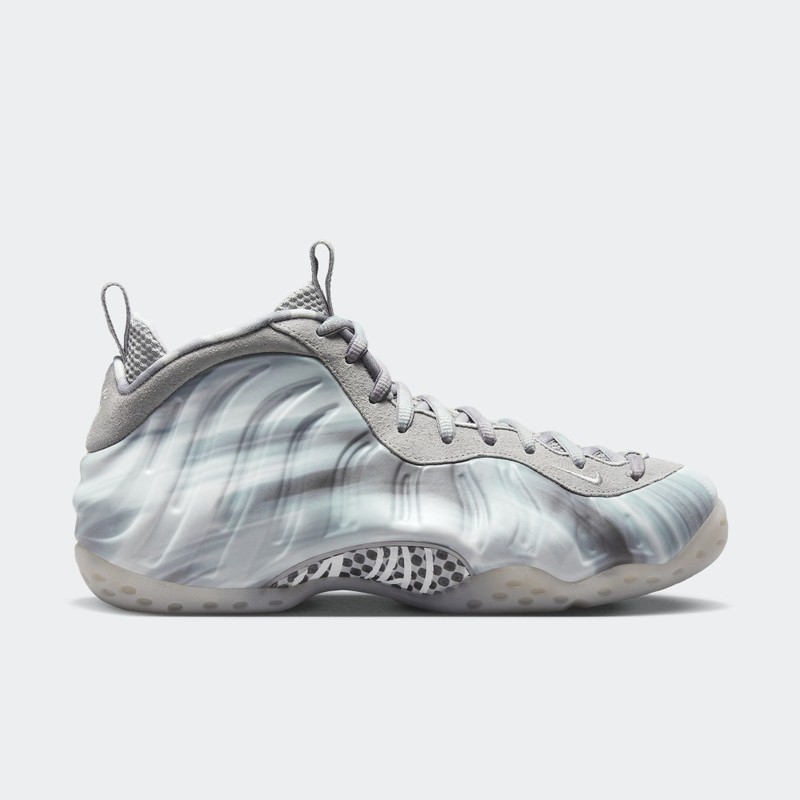 Nike Air Foamposite One "Dream A World" | DM0115-001