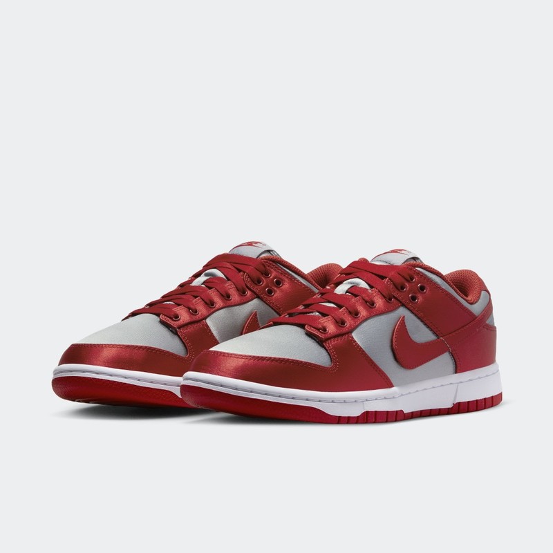 Nike Dunk Low "UNLV Satin" | DX5931-001
