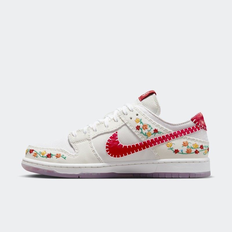 Nike SB Dunk Low "Decon N7 University Red" | FD6951-700