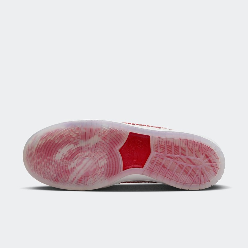 Nike SB Dunk Low "Decon N7 University Red" | FD6951-700