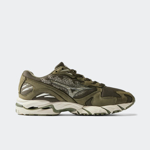Maharishi x Mizuno Wave Rider 10 Fire Phoenix | D1GD222501 Maharishi x Mizuno Wave Rider 10 Fire Phoenix | D1GD222501