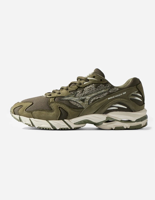 Maharishi x Mizuno Wave Rider 10 Fire Phoenix | D1GD222501