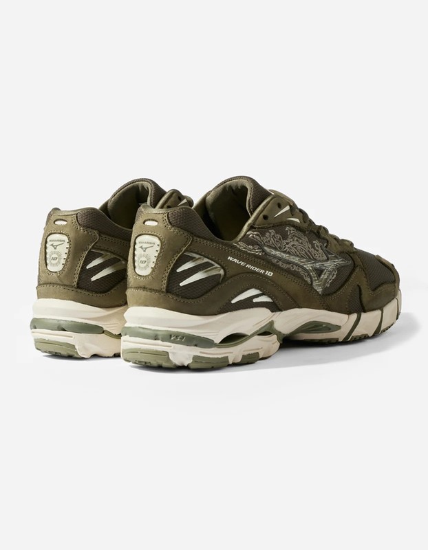 Maharishi x Mizuno Wave Rider 10 Fire Phoenix | D1GD222501