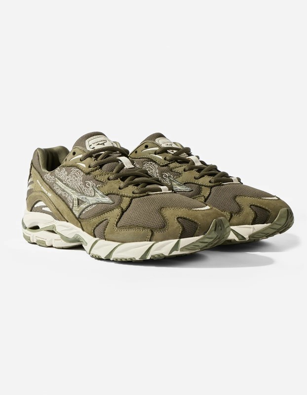 Maharishi x Mizuno Wave Rider 10 Fire Phoenix | D1GD222501