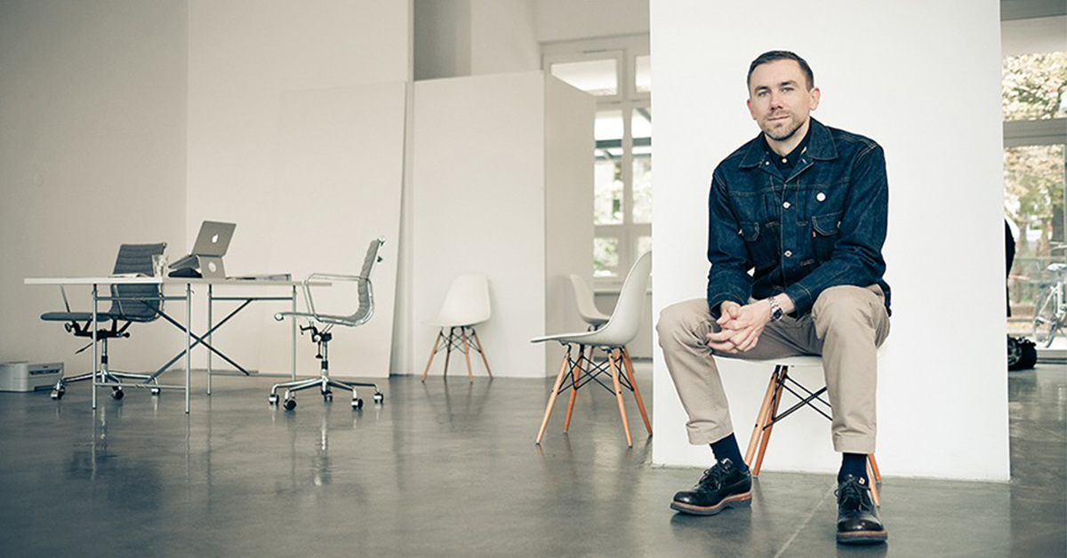 Jörg Haas - The Development of Beinghunted Jörg Haas - The Development of Beinghunted