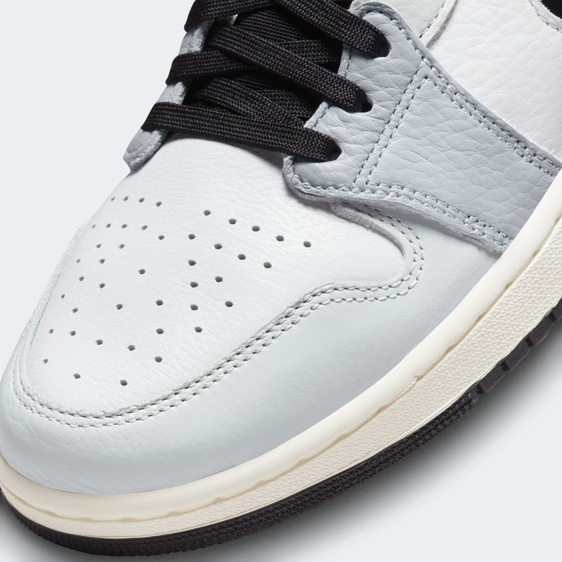 Air Jordan 1 Zoom CMFT 2 "Chrome Swoosh" | FJ4652-100
